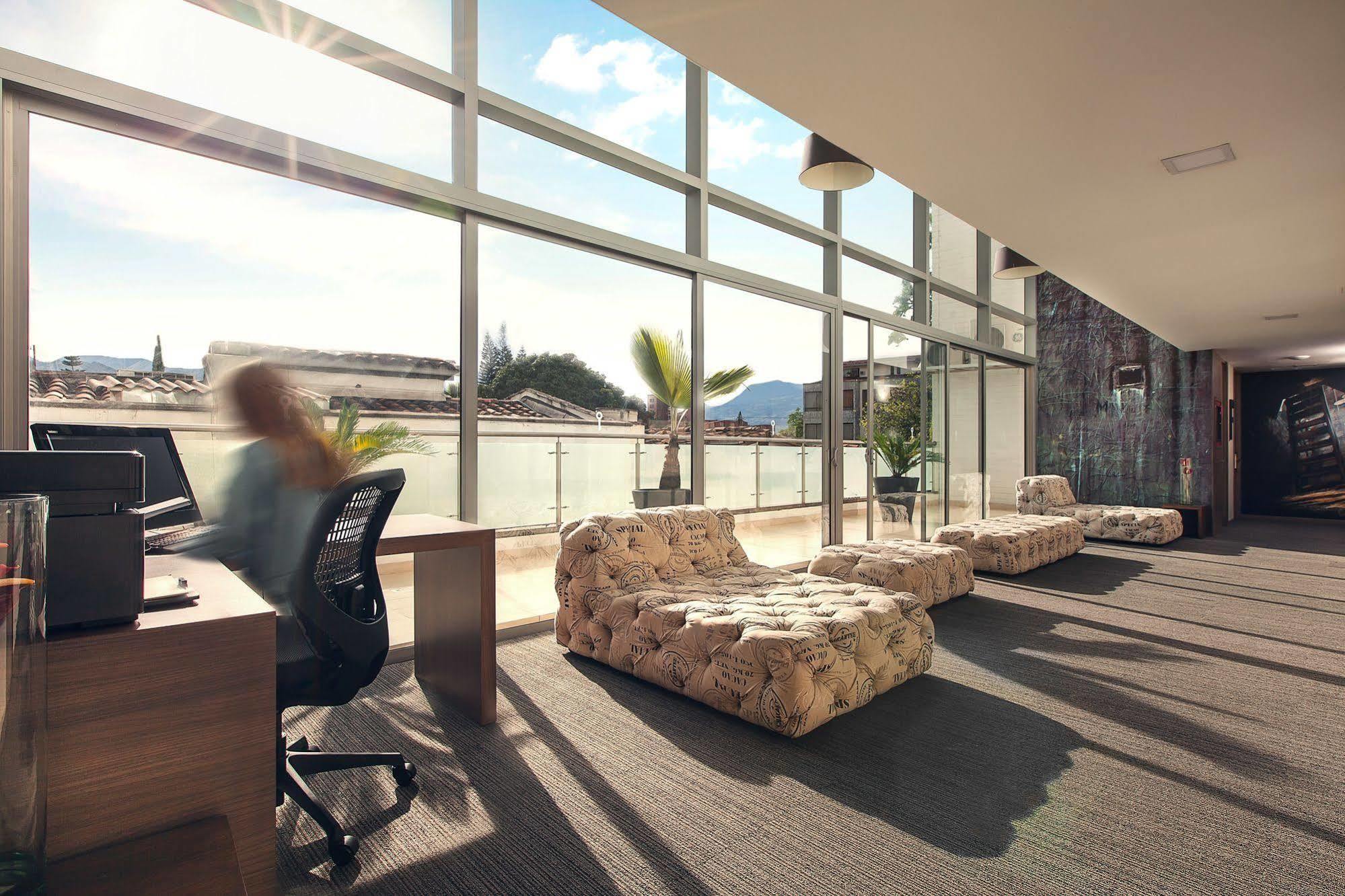 فندق سايتس ميديلين المظهر الخارجي الصورة Office interior