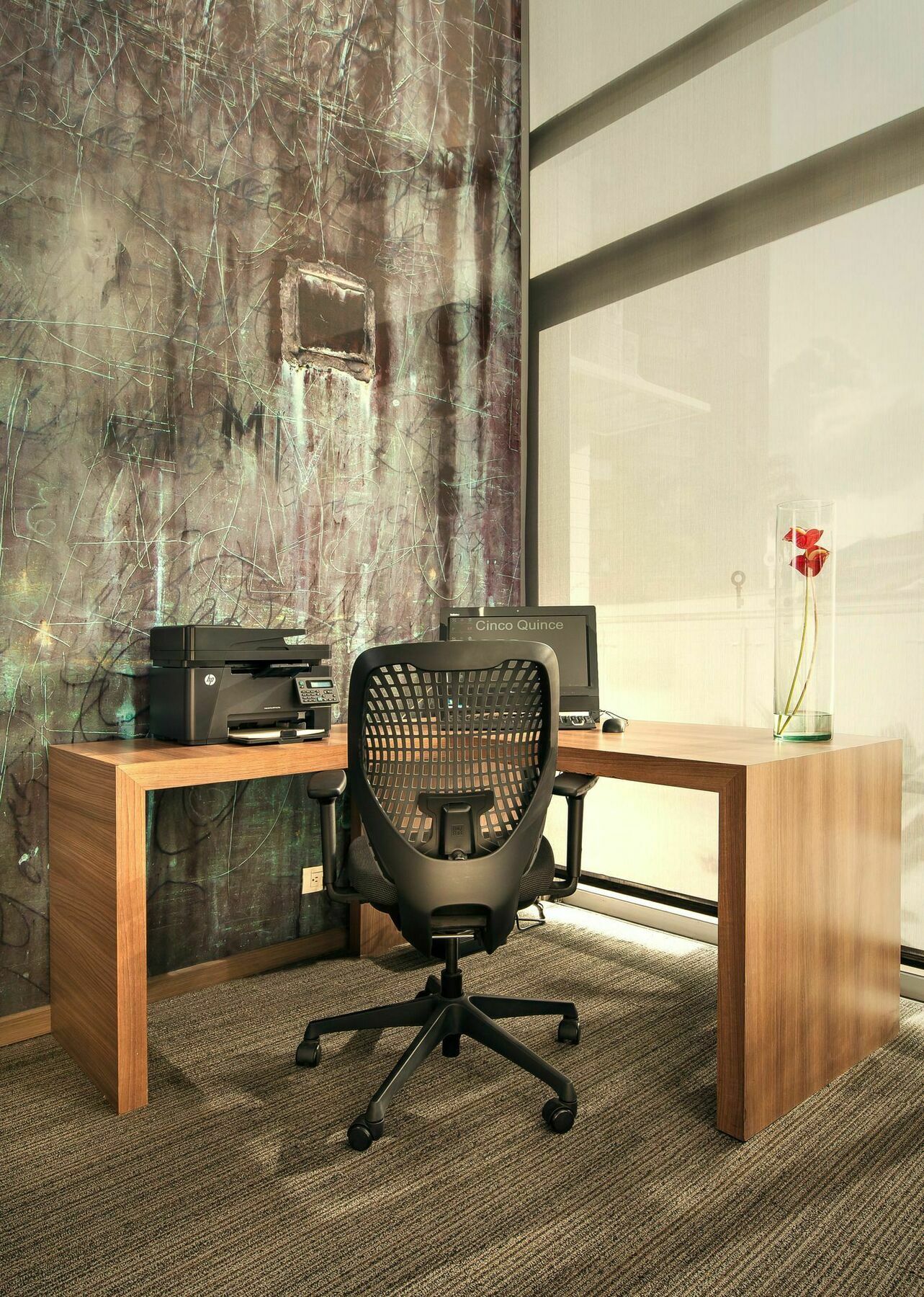 فندق سايتس ميديلين المظهر الخارجي الصورة A typical office chair